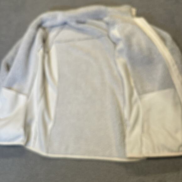 Columbia Women’s Medium Full Zip Sherpa Jacket - Picture 6 of 16